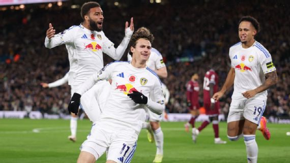 Leeds United tambah penderitaan West Ham dengan kemenangan mudah