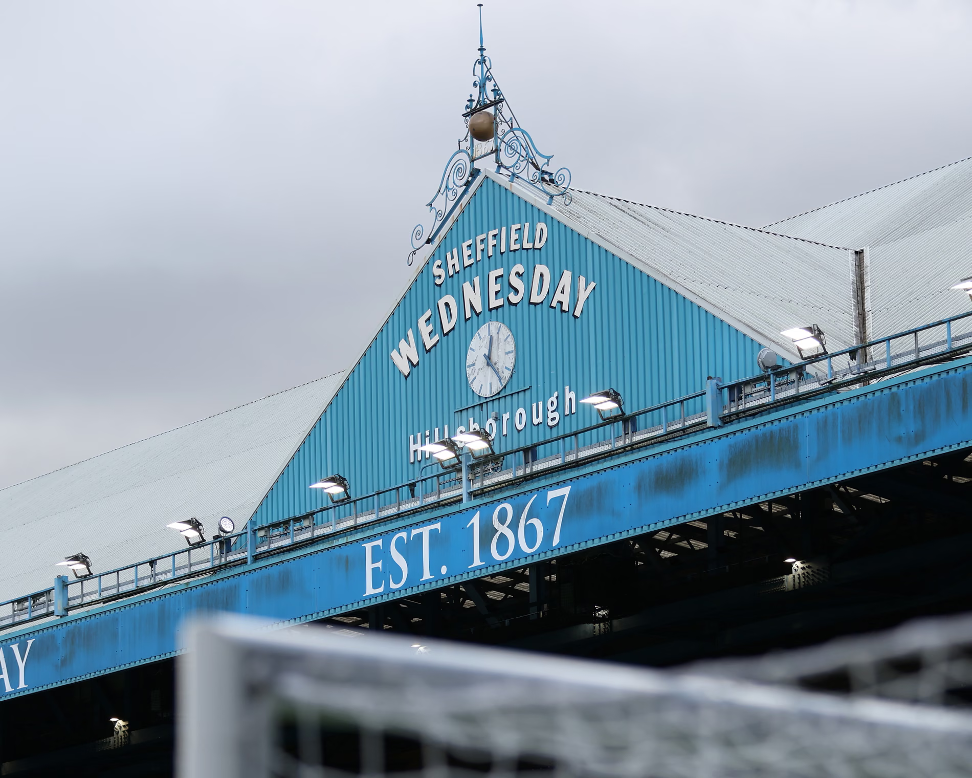 Sheffield Wednesday menghadapi pengurangan poin lebih lanjut tetapi ’empat atau lima’ penawar muncul